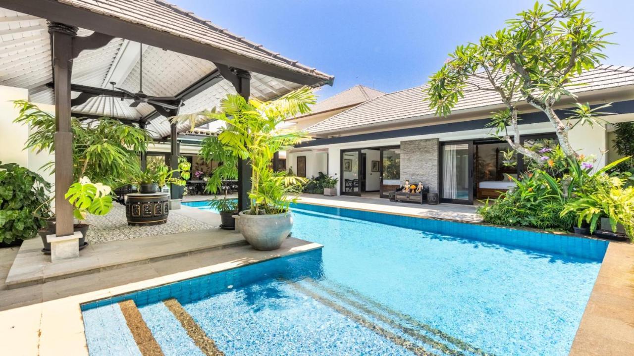 Villa Kejora 12 Beachfront 3 Bedroom Luxe *
